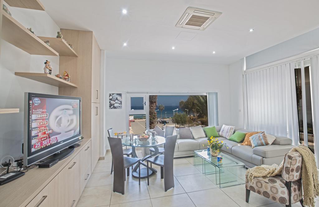 Pallini Court โปรทาราส ภายนอก รูปภาพ